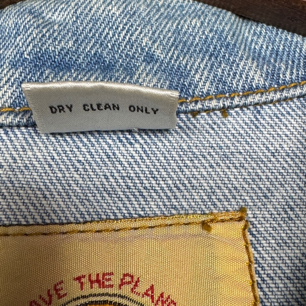 Vintage 1990s Hard Rock Cafe Orlando "Save The Planet" Denim Trucker Jacket - Picture 11 of 16